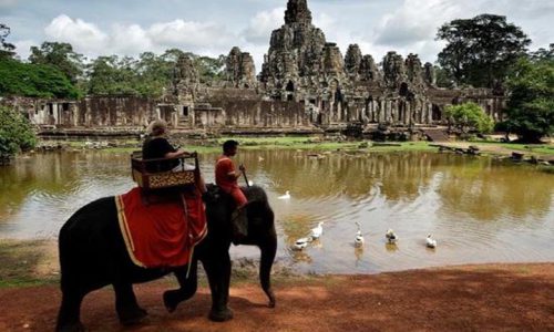 Roluos Group + Bunteay Srie